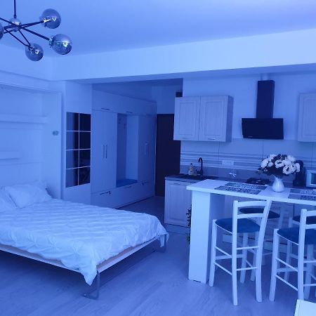 Delux Studio Mamaia Nord Năvodari المظهر الخارجي الصورة