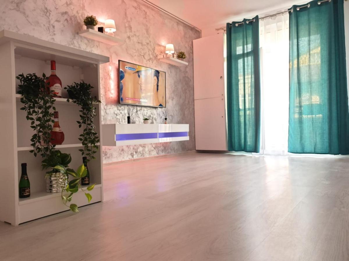 Delux Studio Mamaia Nord Năvodari المظهر الخارجي الصورة